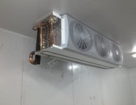 Монтаж воздухоохладителей в морозильных камерах