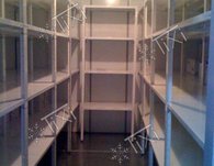 Сборка стеллажей в холодильной камере